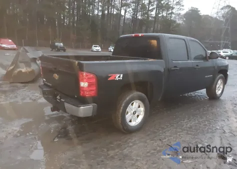 2013 Chevrolet Silverado 1500 Lt from USA, damaged, VIN 3GCPKSE74DG289377